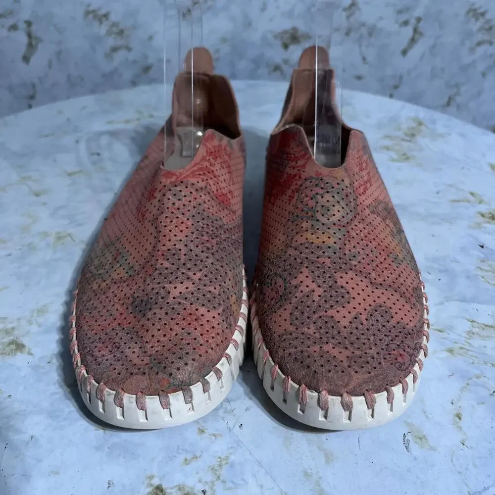 Ilse Jacobsen 41 Womens Sz 10.5 Shoes Pink White Slip On Comfort Fashion Sneaker - Picture 3 of 10